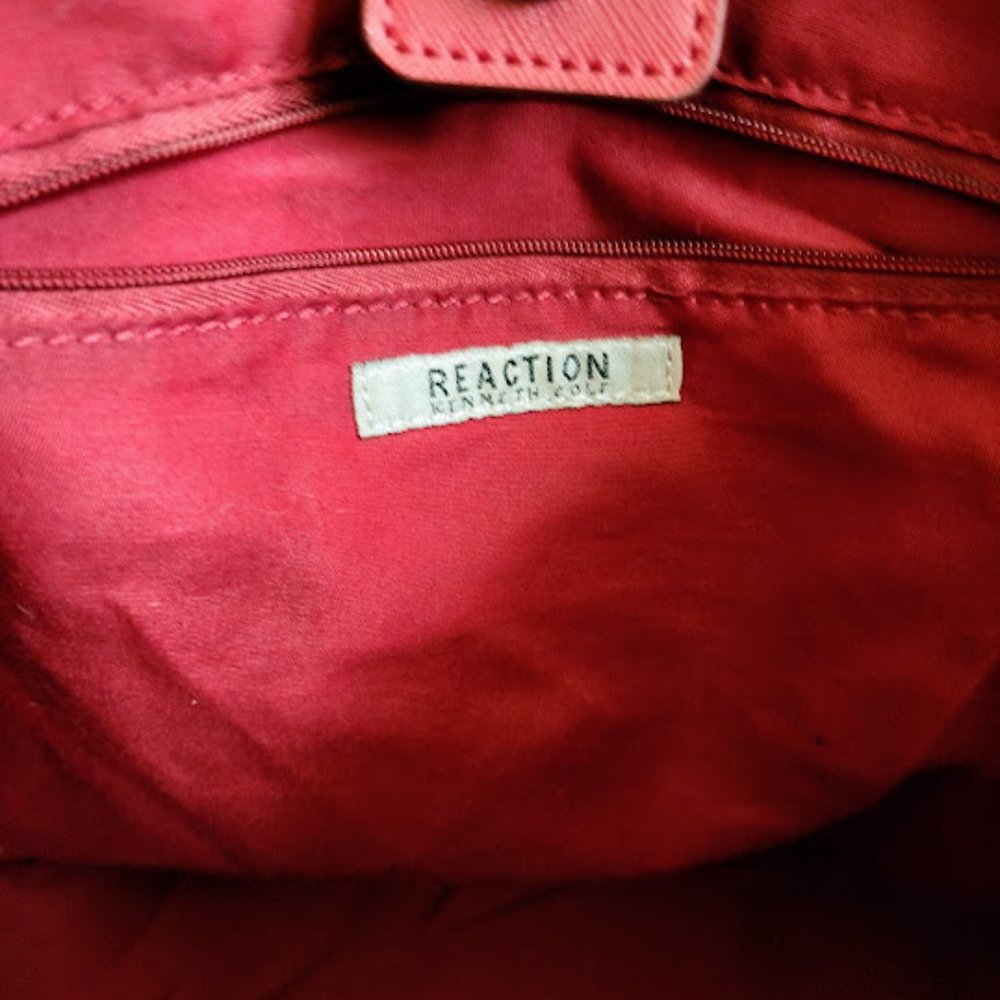 Kenneth Cole Reaction Bag - Picture 12 of 15